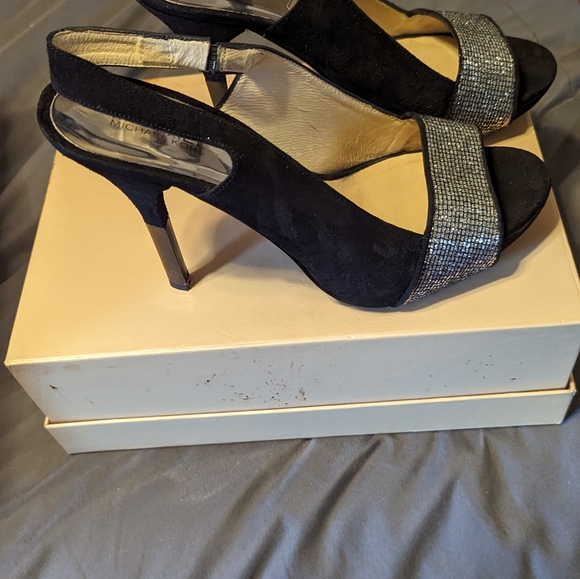 MICHAEL KORS LADIES SLINGBACK RHINESTONE HEELS - Picture 2 of 7